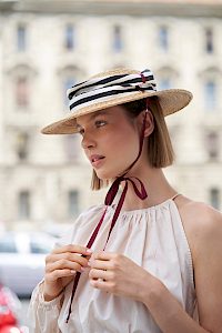 Travel hat ladies summer straw natural black and white band -  image-3